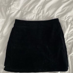 Velvet black mini skirt